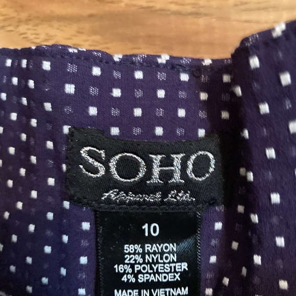 Shorts - Picture 2 of 3